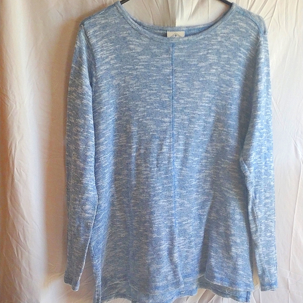 St. John's Bay xL light blue & white sweater 22 pit to pit  27 shoulder to hem.